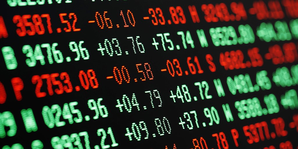 Financial experts tie stock market performance to September inflation data