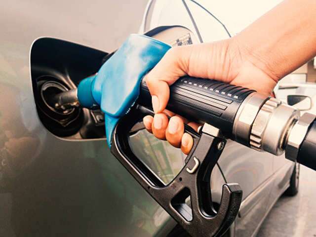 Nigeria imports 4.87bn litres of petrol in Q1 – NBS