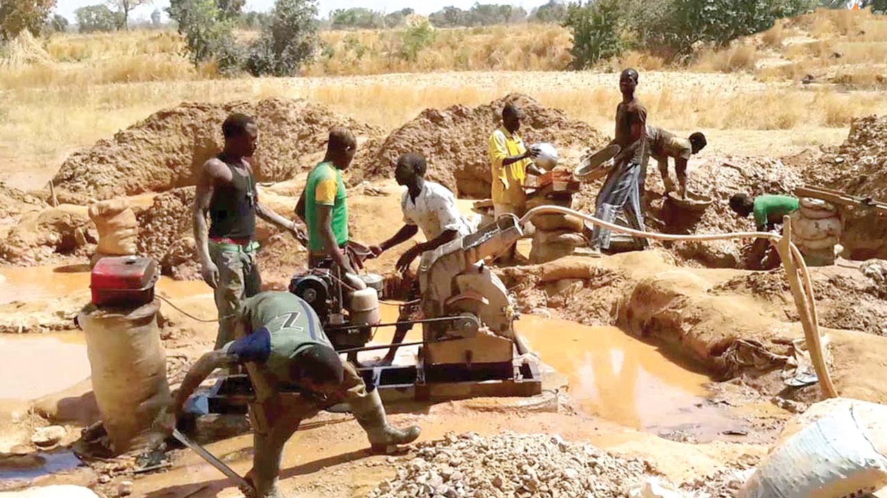 100 Illegal Miners Arrested In Jos Official NEWSVERGE
