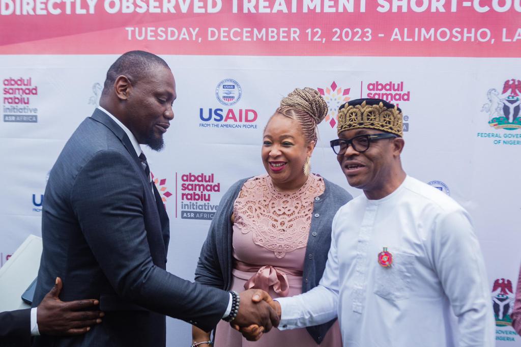 L-r: Mr. Ubon Udoh, Managing Director/CEO ASR Africa Initiative; Omosalewa Oyelaran, USAID Deputy HIV/AIDS and TB Office Director; and Dr. Chukwuma Anyaike, Director of Public Health, Federal Ministry of Health. The Abdul Samad Rabiu Africa Initiative (ASR) partnered with USAID to provide a $500,000 ($400,000 in cash and $100,000 in kind) donation to enhance TB and gender-based violence programs implemented by USAID